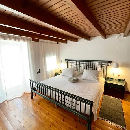 Villa Smaragdi-despoina *