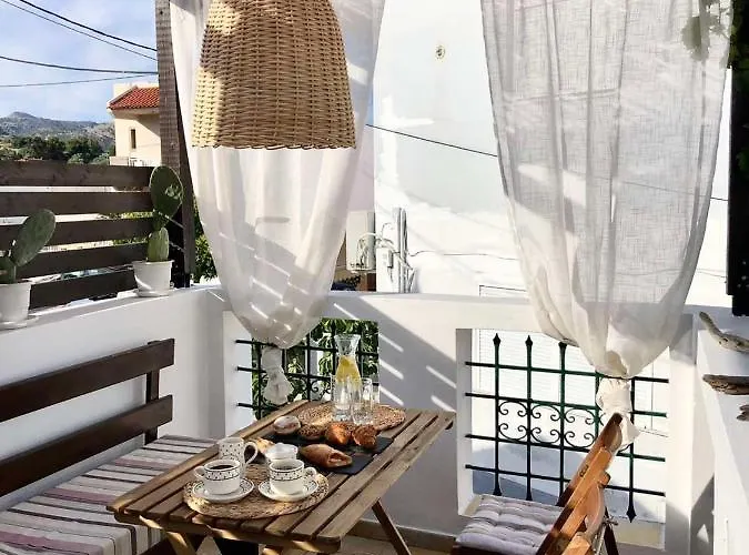 Smaragdi-despoina * Malona Village