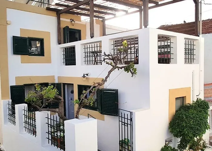 Smaragdi-despoina Malona Village