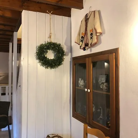 Smaragdi-despoina * Μάλονα Village